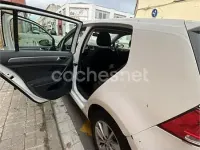 Usado VW Golf VII Edition 105 CV (77 kW) 2013 Blanco Berlina