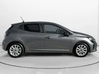 Usado Renault Clio Evolution 101 CV (74 kW) 2025 Gris Utilitario