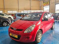 Usado Hyundai i20 Comfort 75 HP (55 kW) 2011 Vermelho Citadino