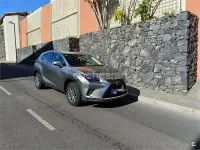 Usado Lexus NX300h Business Edition 197 CV (144 kW) 2018 Gris / plata SUV