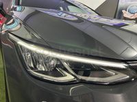 Usado VW Golf VIII Life 130 CV (95 kW) 2021 Gris / plata Berlina