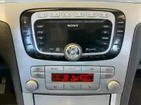 Usado Ford Galaxy Trend 125 CV (91 kW) 2009 Gris / plata Monovolumen