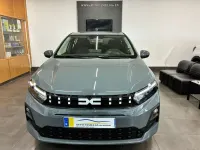 Nuevo Dacia Sandero Expression 122 CV (89 kW) 2026 Gris Utilitario