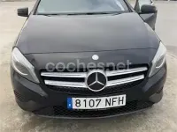 Usado Mercedes A200 Urban 136 CV (100 kW) 2015 Negro Utilitario