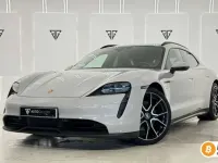 Usado Porsche Taycan 4S Sport Turismo Sport Turismo 400 kW (544 CV) 2024 Gris Familiar