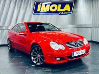 Usado Mercedes C180 Sport Edition 143 CV (105 kW) 2005 Rojo Berlina