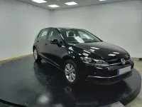 Usado VW Golf VII Comfortline 116 CV (85 kW) 2019 Negro Berlina