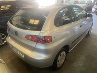 Usado Seat Ibiza Stella 100 CV (73 kW) 2004 Gris / plata Utilitario