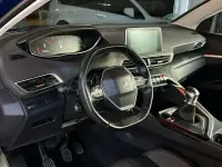 Usado Peugeot 3008 Active 120 CV (88 kW) 2017 Azul SUV