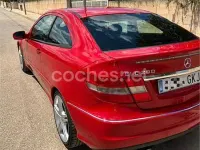 Usado Mercedes CLC200 184 CV (135 kW) 2009 Rojo Utilitario