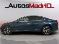 Usado VW Passat Executive 120 CV (88 kW) 2020 Azul Berlina