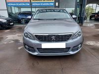 Usado Peugeot 308 Active 130 CV (95 kW) 2018 Gris / plata Berlina