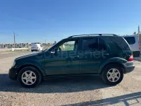 Usado Mercedes ML400 250 CV (183 kW) 2002 Verde SUV
