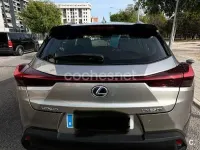 Usado Lexus UX Business Edition 184 CV (135 kW) 2020 Gris / plata SUV