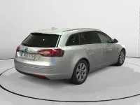 Usado Opel Insignia Business 136 CV (100 kW) 2017 Gris / plata Familiar