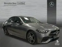 Usado Mercedes C220 200 HP (147 kW) 2024 Cinzento Sedan