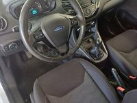 Usado Ford Ka Plus Ultimate 85 CV (62 kW) 2018 Blanco Utilitario