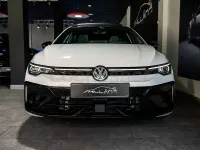 Usado VW Golf VIII Black Edition 333 CV (244 kW) 2026 Blanco Berlina