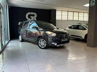 Usado Dacia Lodgy Comfort 115 CV (84 kW) 2022 Gris / plata Monovolumen