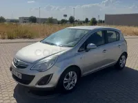 Usado Opel Corsa Selective 85 CV (62 kW) 2012 Gris / plata Utilitario