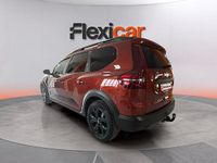 Usado Dacia Jogger Expression 100 CV (73 kW) 2022 Marrón Monovolumen