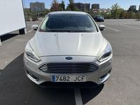 Usado Ford Focus Sport 125 CV (91 kW) 2015 Plata metalizado Utilitario