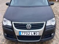 Usado VW Touran Highline 140 CV (102 kW) 2007 Negro Monovolumen