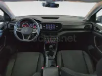 Usado VW T-Cross Advance 95 CV (69 kW) 2022 Gris / plata SUV