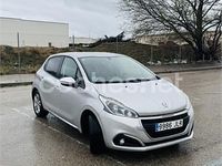 Usado Peugeot 208 Style 82 CV (60 kW) 2016 Gris / plata Utilitario