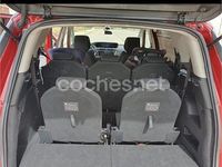 Usado Citroën Grand C4 Picasso Intensive 115 CV (84 kW) 2014 Granate Monovolumen