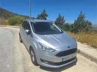 Usado Ford C-MAX Trend 150 CV (110 kW) 2019 Gris / plata Monovolumen