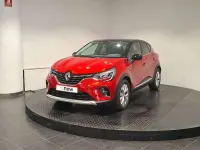 Usado Renault Captur Zen 143 CV (105 kW) 2022 Rojo SUV