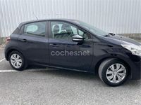 Usado Peugeot 208 Active 68 CV (50 kW) 2013 Azul Utilitario