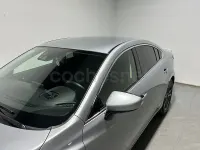 Usado Mazda 6 Luxury 175 CV (128 kW) 2016 Gris / plata Familiar