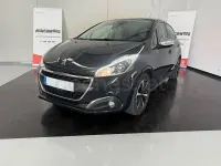 Usado Peugeot 208 110 CV (80 kW) 2019 Negro Utilitario