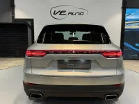 Usado Porsche Cayenne E-Hybrid 462 CV (339 kW) 2021 Gris / plata SUV