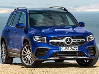 Usado Mercedes GLB200 163 CV (119 kW) 2024 Plateado SUV