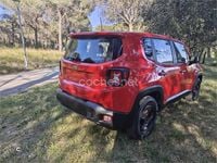 Usado Jeep Renegade Sport 120 CV (88 kW) 2018 Rojo SUV