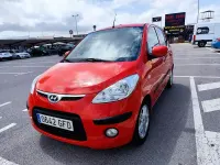 Usado Hyundai i10 Style 66 CV (48 kW) 2008 Rojo Utilitario