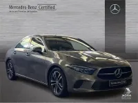 Usado Mercedes A180 136 CV (100 kW) 2024 Gris / plata Berlina