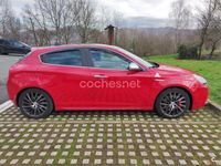 Usado Alfa Romeo Giulietta Quadrifoglio Verde 235 CV (172 kW) 2011 Rojo Berlina