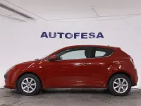 Usado Alfa Romeo MiTo 78 CV (57 kW) 2016 Rojo Utilitario