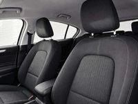 Usado Ford Focus Trend 95 CV (69 kW) 2019 Blanco Utilitario