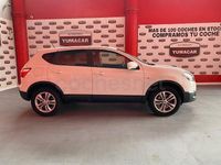 Usado Nissan Qashqai Acenta 163 HP (119 kW) 2014 Branco SUV