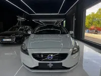 Usado Volvo V40 R-Design 177 CV (130 kW) 2013 Beige Berlina