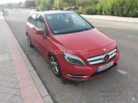 Usado Mercedes B180 109 CV (80 kW) 2014 Rojo Monovolumen