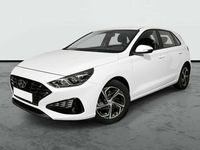 Usado Hyundai i30 120 CV (88 kW) 2022 Blanco Berlina