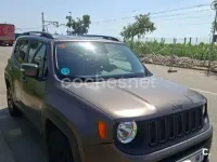 Usado Jeep Renegade Night Eagle 120 CV (88 kW) 2016 Gris / plata SUV