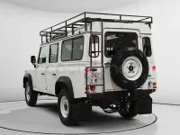Usado Land Rover Defender 122 CV (89 kW) 2016 Blanco Familiar