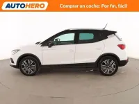 Usado Seat Arona Ecomotive 115 CV (84 kW) 2018 Blanco SUV